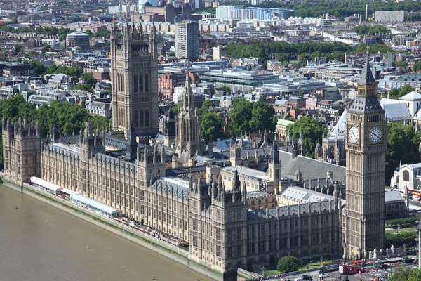 ビッグ ベンとロンドン、イギリスの議会の家 — ストック写真