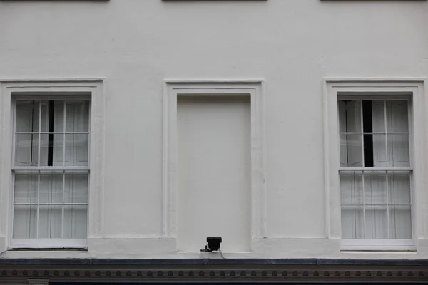 ジョージアン様式の窓のアーキテクチャ — ストック写真