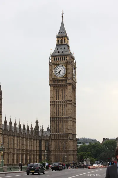 Велика лава і палати парламенту — стокове фото