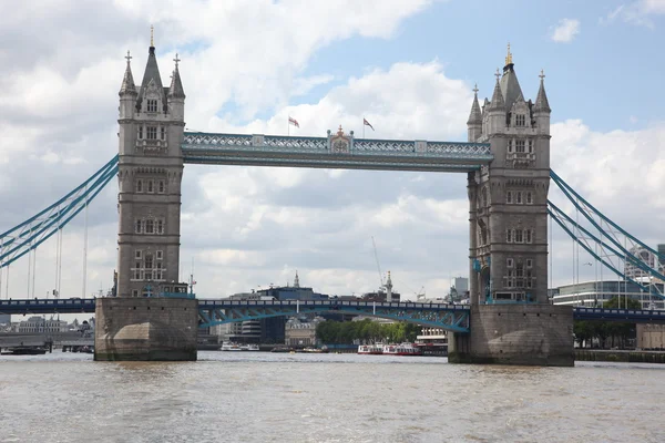 Tower Bridge i London, Storbritannien — Stockfoto