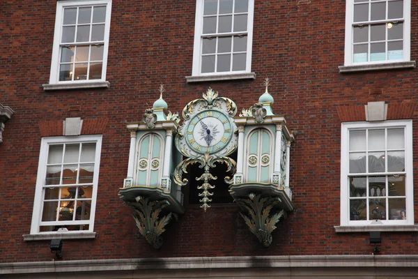 Fortnum and Mason clock — Stock Photo, Image