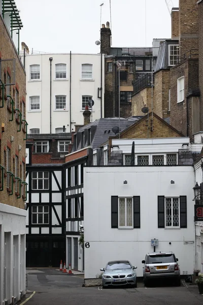 Edifícios típicos em Londres, Reino Unido — Fotografia de Stock