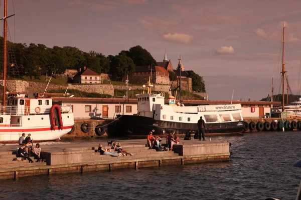 Piękny krajobraz w porcie w oslo, Norwegia — Zdjęcie stockowe