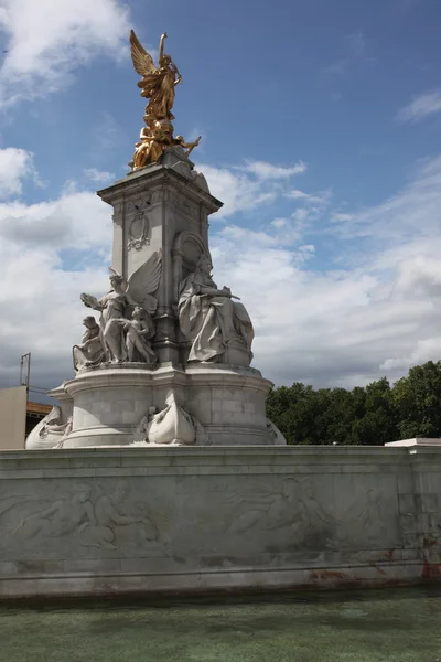Marble sculpture statue of Queen Victoria — Stock Photo, Image