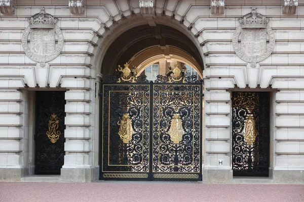 Ornate gates, London, GB — Stock Photo, Image