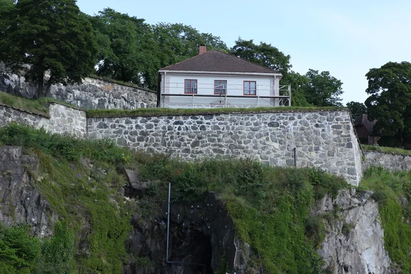 Dům na kopci, oslo, Norsko — Stock fotografie