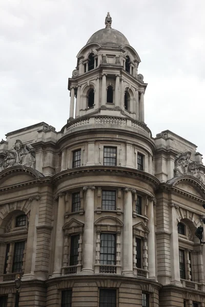 Edifício em Whitehall Street, Londres, Reino Unido — Fotografia de Stock