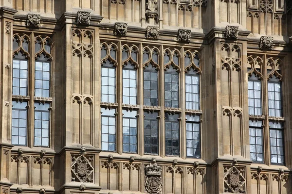 Casas del Parlamento, Westminster Palace, Londres arquitectura gótica —  Fotos de Stock