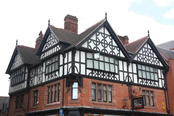 Gebäude im Tudor-Stil in chester uk — Stockfoto