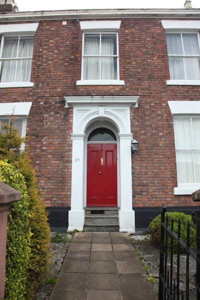 Régi klasszikus viktoriánus ajtó, Chester, Egyesült Királyság — Stock Fotó