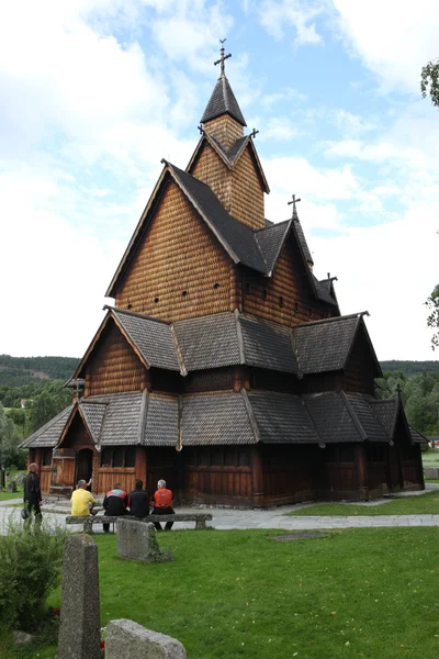 Igreja de Heddal stave na Noruega — Fotografia de Stock