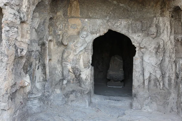 洛陽中国の龍門石窟の仏 — ストック写真