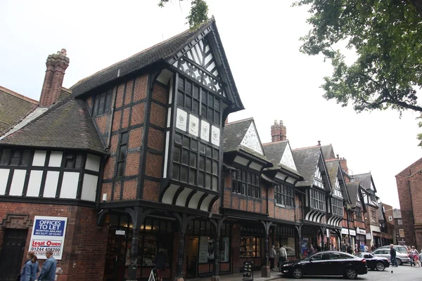 Tudor stil byggnader i chester uk — Stockfoto