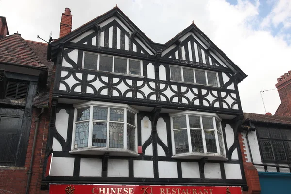 Gebäude im Tudor-Stil in chester uk — Stockfoto