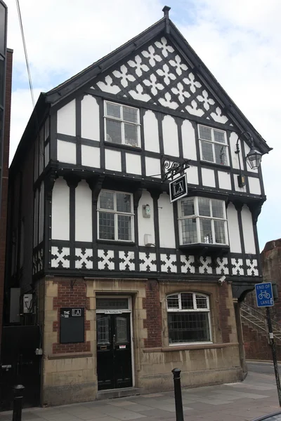 Gebäude im Tudor-Stil in chester uk — Stockfoto