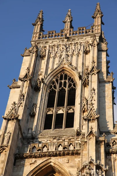 York Minster (Engelands grootste middeleeuwse kerk) — Stockfoto