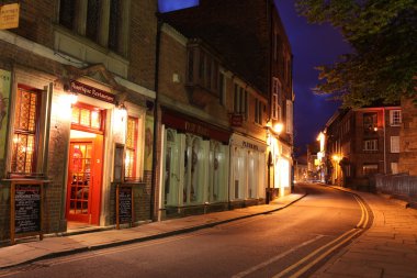 York street gece. İngiltere