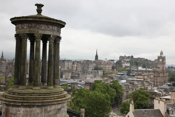 Paisaje urbano de Edimburgo desde Calton hill, Escocia, Reino Unido —  Fotos de Stock