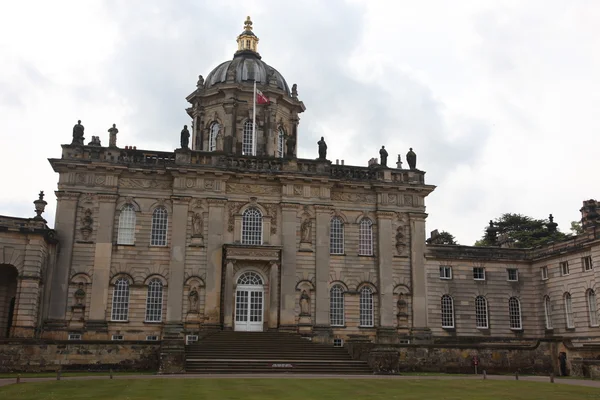 Zámek howard - hrabství yorkshire, Anglie — Stock fotografie