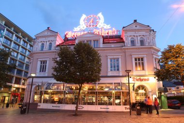 Bergen-geceleri, Norveç