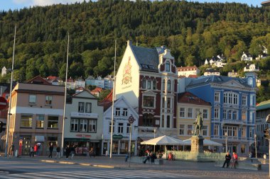 Bergen, Norveç 'in mimarisi
