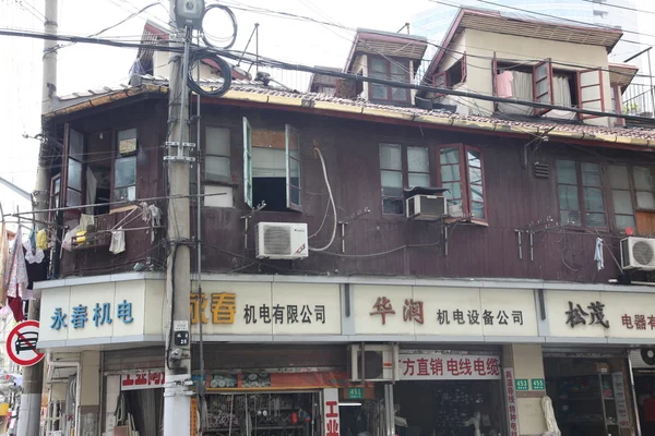 Auf den Straßen von Shanghai, China — Stockfoto