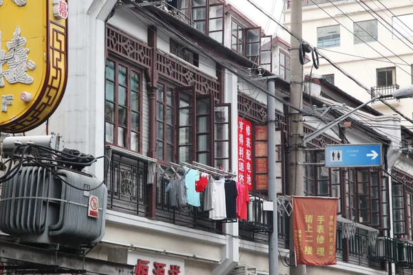 Auf den Straßen von Shanghai, China — Stockfoto