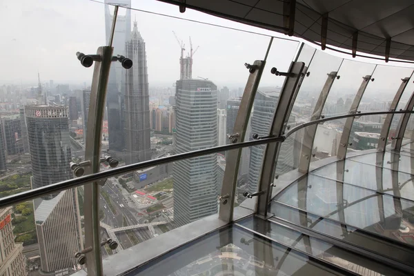 Shanghai-Landschaft, Blick vom orientalischen Perlen-Fernsehturm — Stockfoto