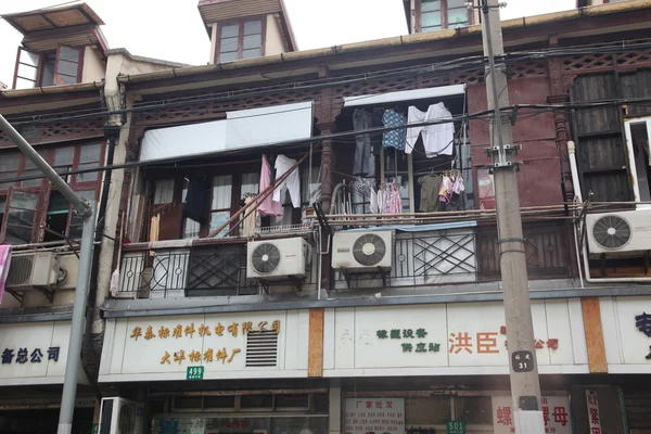 Auf den Straßen von Shanghai, China — Stockfoto