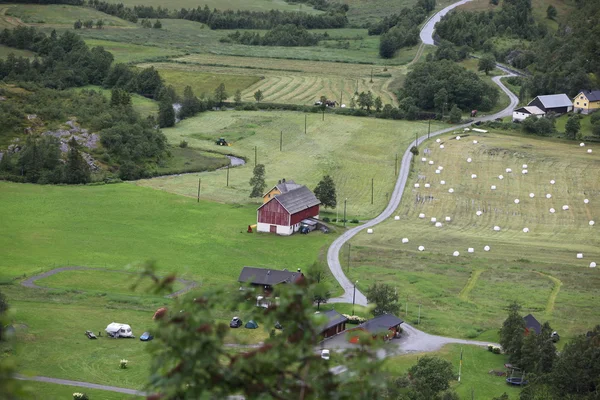 Häuser in den Bergen — Stockfoto