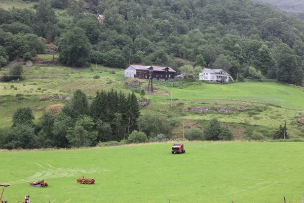 Häuser in den Bergen — Stockfoto