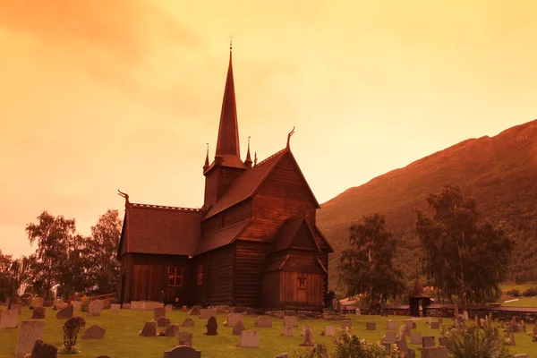 Cemetery around the church — Stock Photo, Image