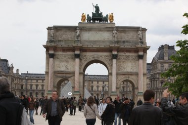 zafer kemer du atlıkarınca tuileries Gardens Paris