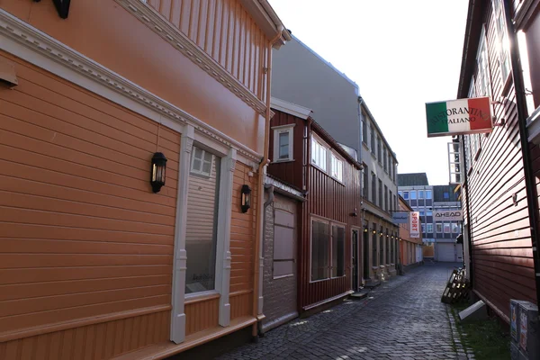 Традиційні будинки в Тронхейм, Норвегія — стокове фото