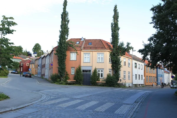 Mooie huizen in trondheim, Noorwegen — Stockfoto
