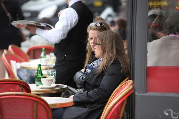 Café in Parijs — Stockfoto