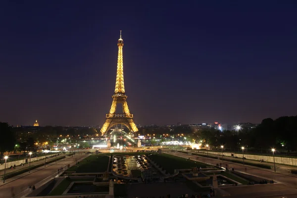 Torre Eiffel, París, Francia — Foto de Stock