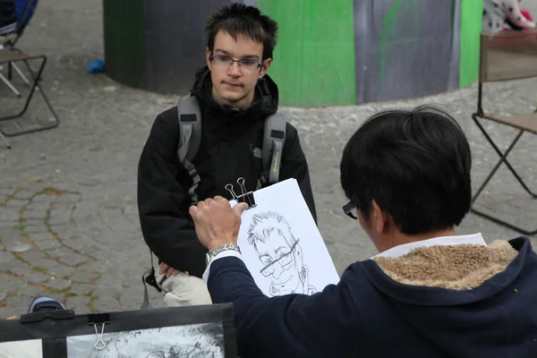 Un peintre de rue à Paris — Photo