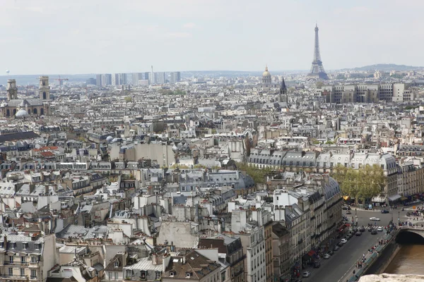 Widok na Paryż z katedry Notre Dame — Zdjęcie stockowe