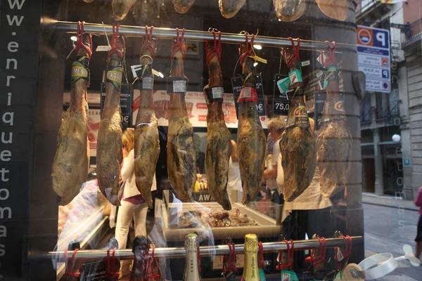 Meat at spanish shop in Barcelona — Stock Photo, Image