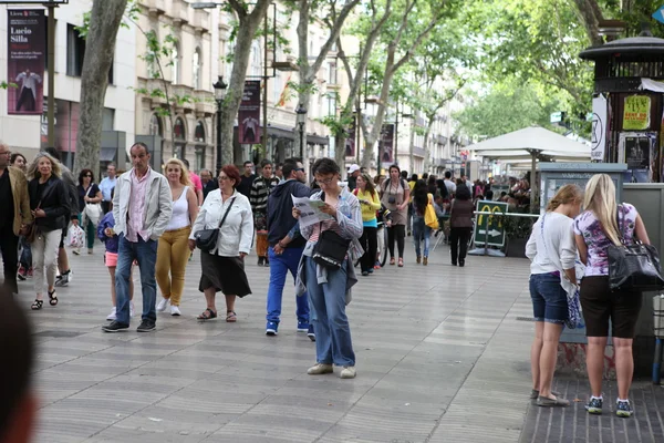 Rues touristiques à Barcelone — Photo