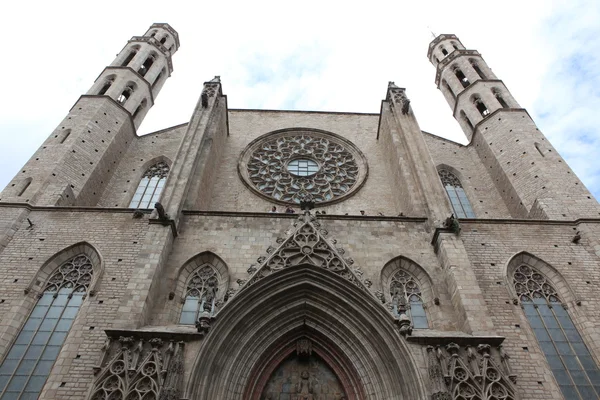 Fasáda santa maria del mar kostel v Barceloně, Španělsko — Stock fotografie