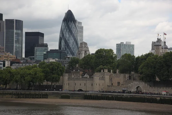 Londra şehri küresel finans sektörünün önde gelen merkezlerinden biridir. — Stok fotoğraf