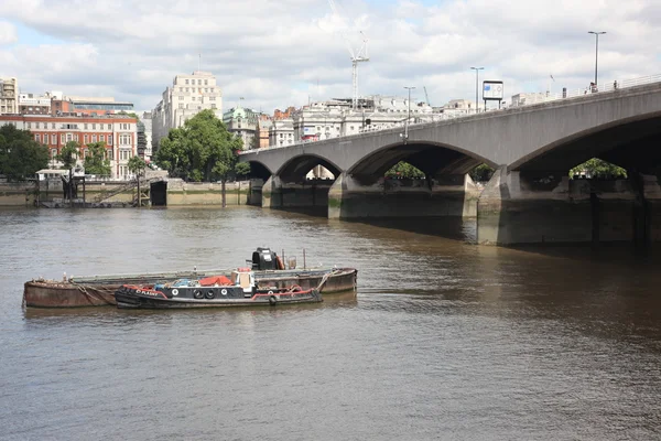 Floden Themsen, london, Storbritannien — Stockfoto