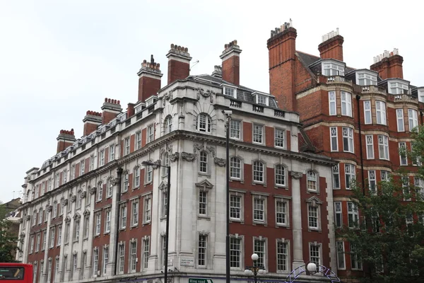 Klasyczne wiktoriański dom w Londynie, baker street, Wielka Brytania — Zdjęcie stockowe