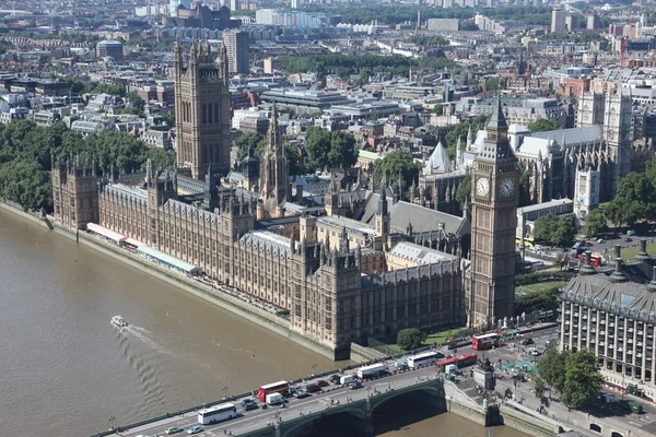 Big ben och houses av parlamentet i london, Storbritannien Royaltyfria Stockfoton