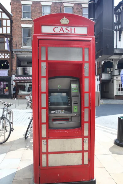 Bankomat in chester, Engeland — Stockfoto