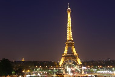 görüntülemek paris ve Eyfel Kulesi