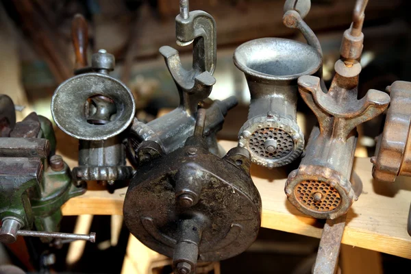 Vintage meat grinders close-up — Stock Photo, Image