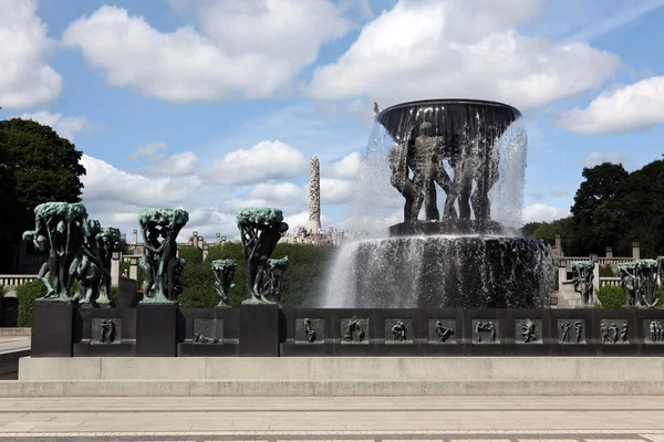 Statuen im vigeland park in oslo, norwegen — Stockfoto